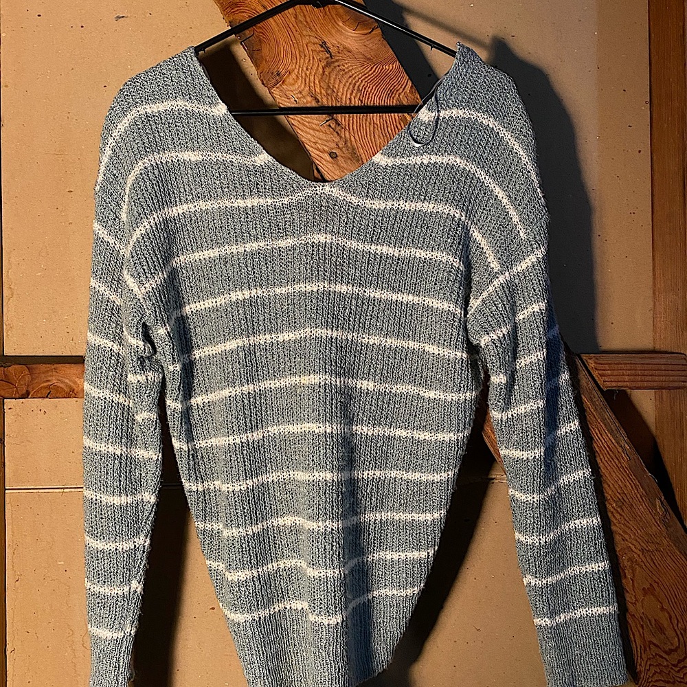 Loose trendy sweater from American Eagle .